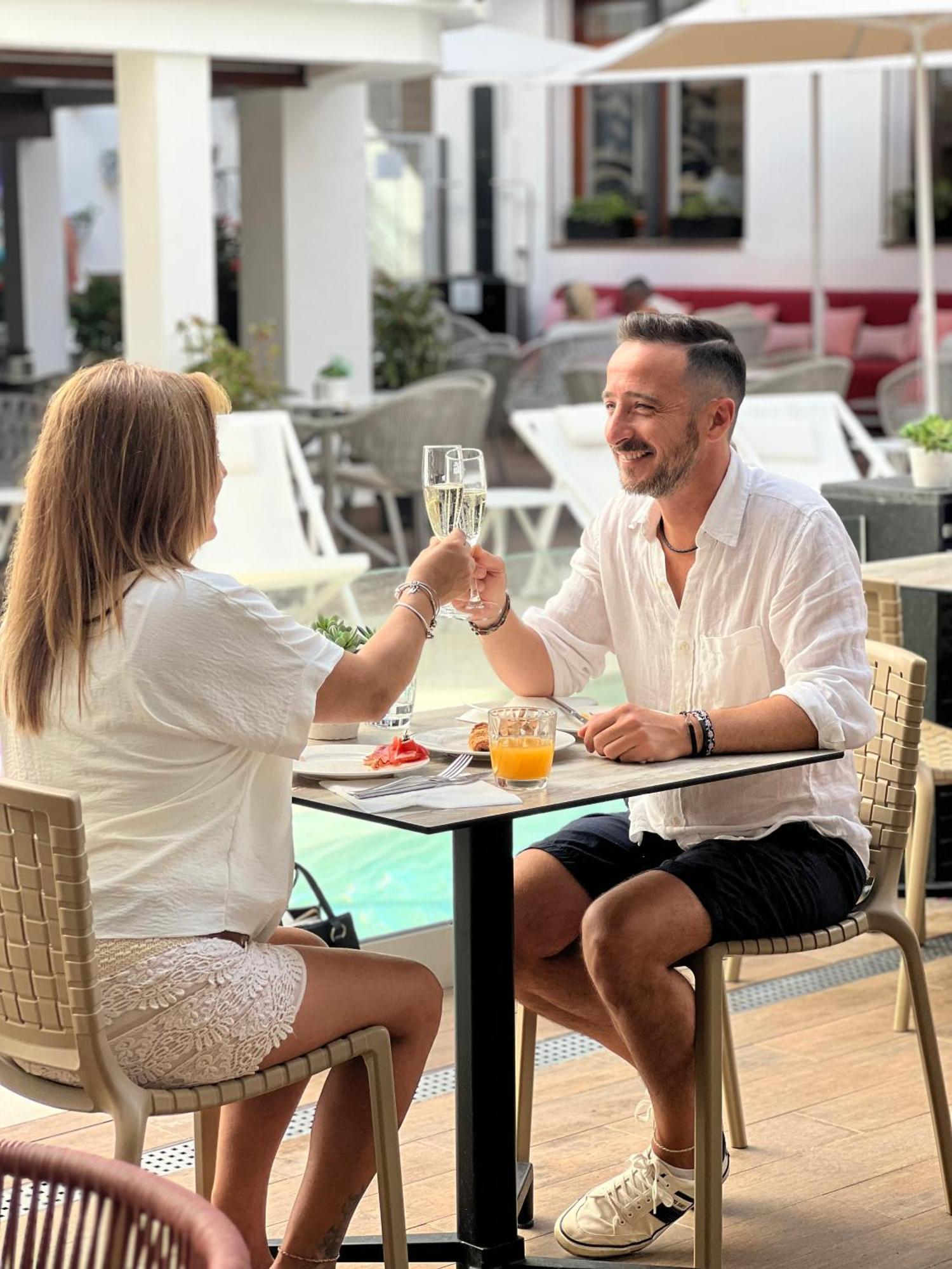 Neptuno Hotel & Spa 4 Sup Calella Zewnętrze zdjęcie