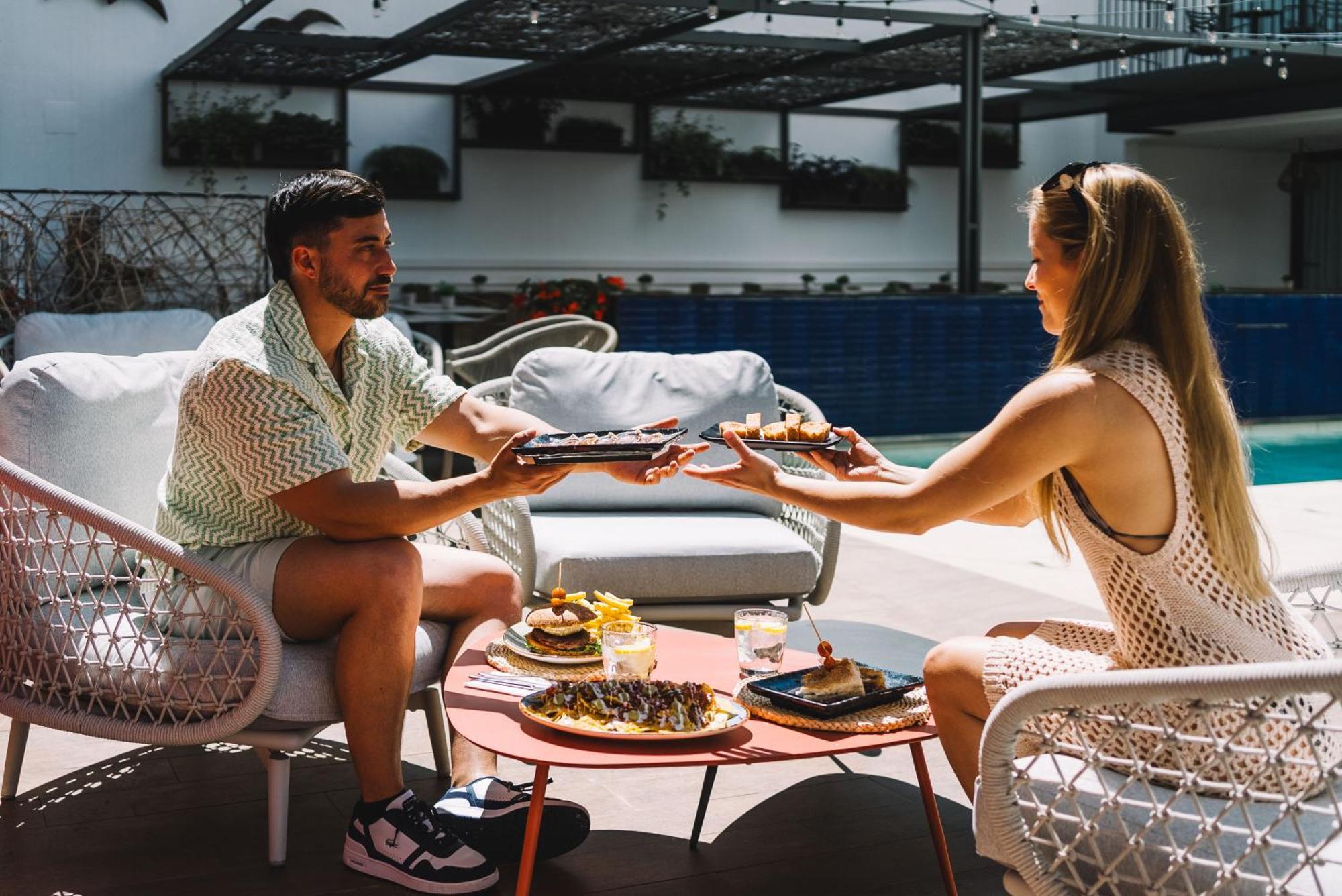Neptuno Hotel & Spa 4 Sup Calella Zewnętrze zdjęcie